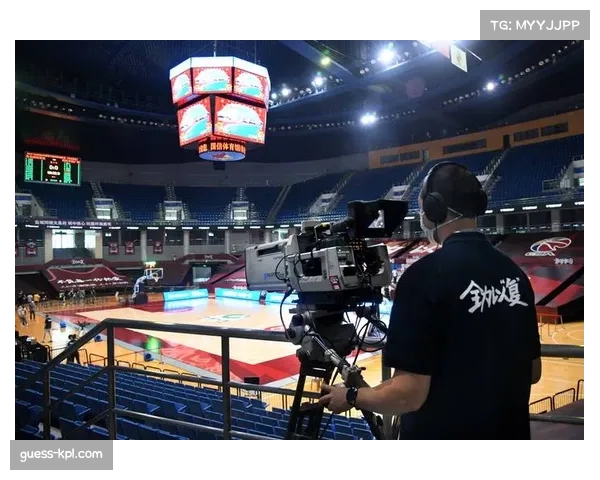 新转播合同窗口开启在即，联盟与球员工会就未来收益分成展开非正式会谈